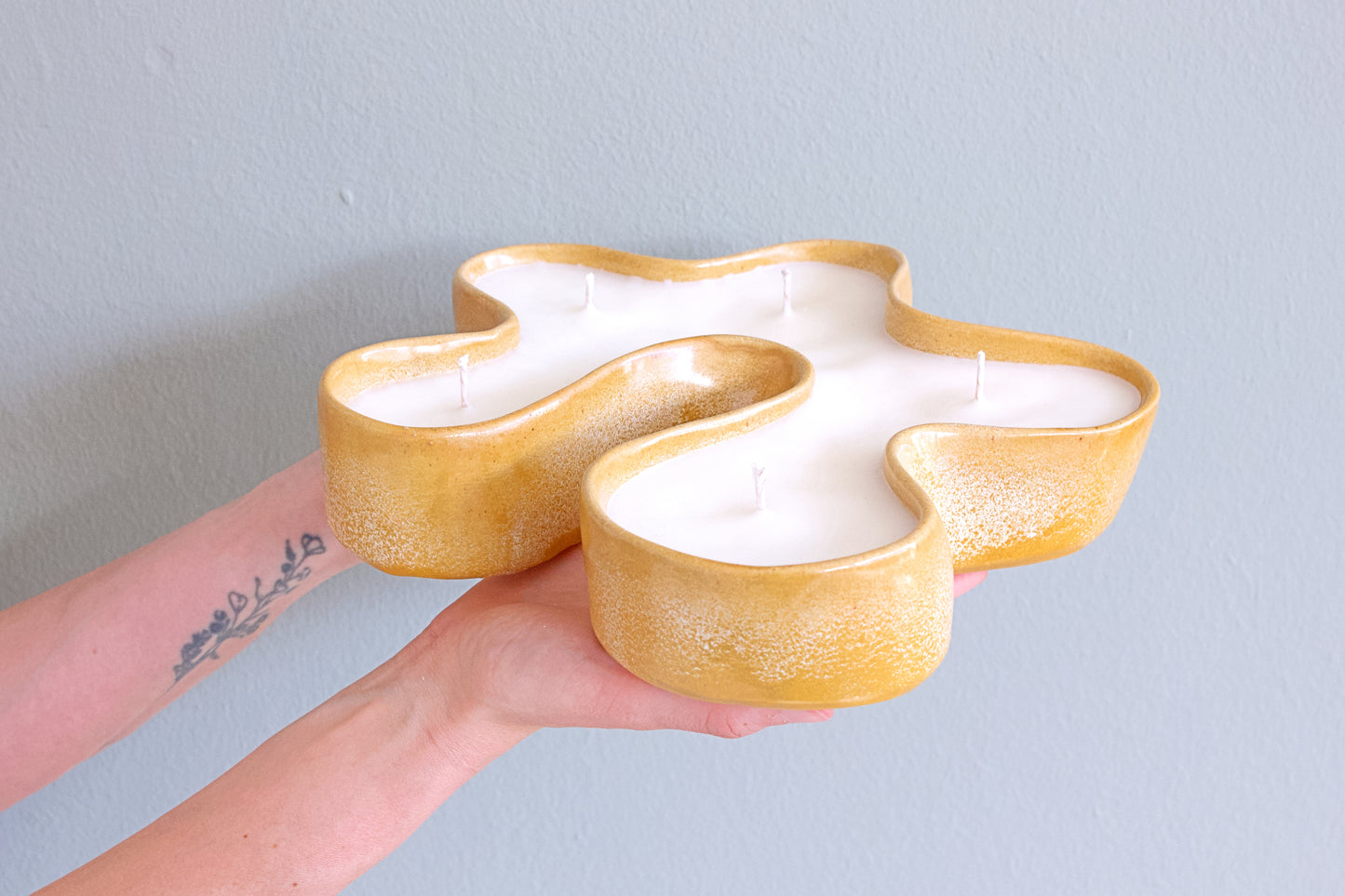 Sandstorm meander candle